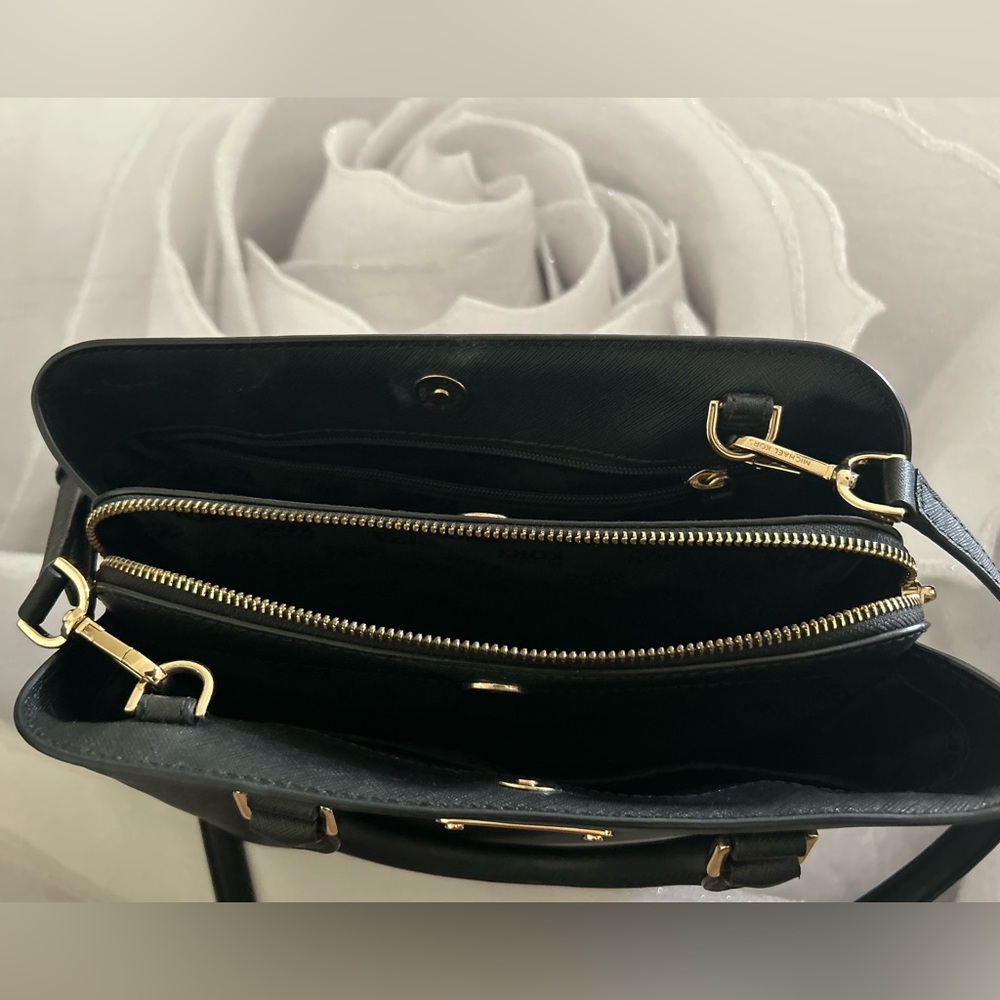Michael Kors Authentic!